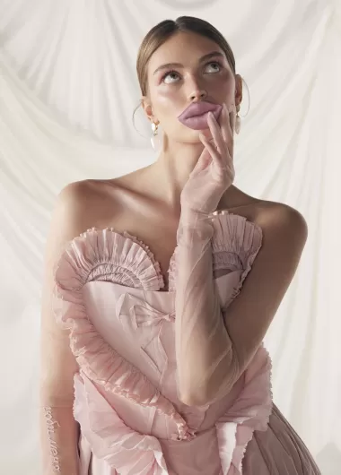 SUZANNE